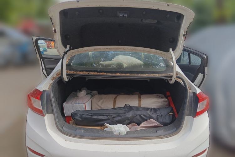 Used Chevrolet Cruze 2017 1.5L Automatic Pioneer Sunroof Edition Trunk