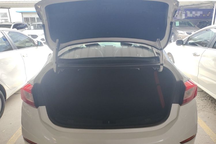 Used Chevrolet Cruze 2017 1.5L Automatic Xuanfeng Edition Trunk