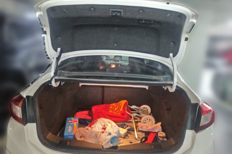 Used Chevrolet Cruze 2017 1.5L Automatic Xuanfeng Edition Trunk
