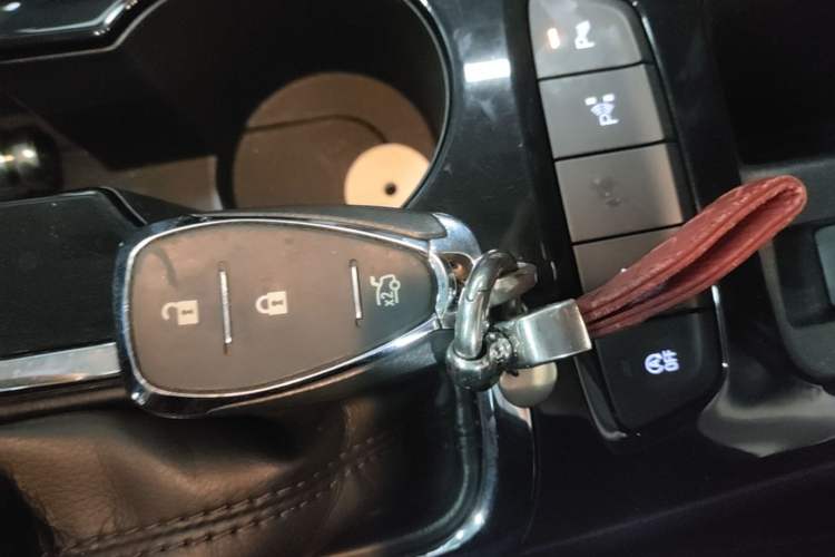 Used Chevrolet Cruze 2017 1.4T Dual-Clutch Lingfeng Edition Vehicle Key