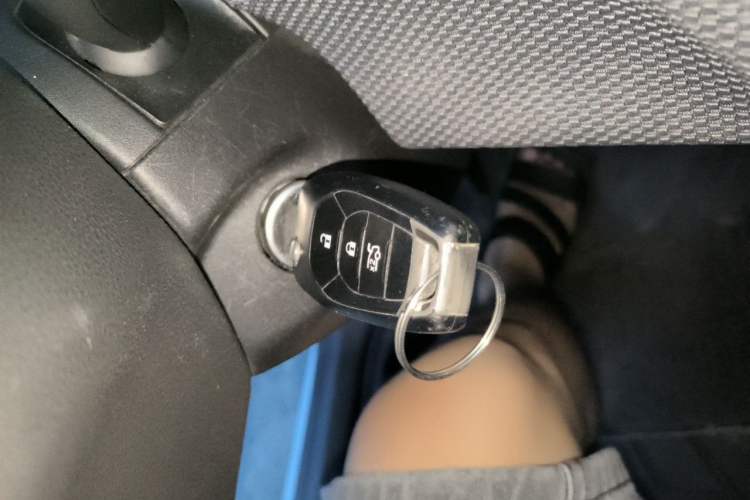 Used Chevrolet Cruze 2017 1.4T Dual-Clutch Pioneer Sunroof Edition Vehicle Key