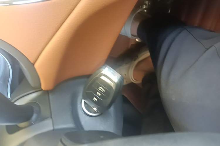 Used Chevrolet Cruze 2017 1.4T Dual-Clutch Xuanfeng Edition Vehicle Key