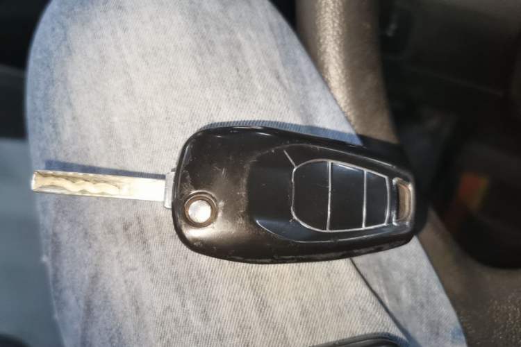Used Chevrolet Cruze 2017 1.5L Automatic Pioneer Sunroof Edition Vehicle Key