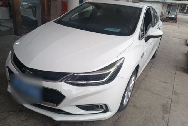 Used Chevrolet Cruze 2017 1.5L Automatic Pioneer Sunroof Edition
