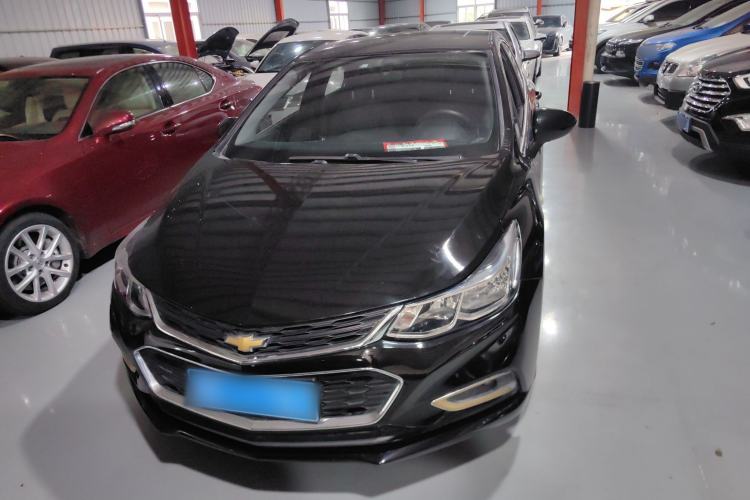 Used Chevrolet Cruze 2018 320 Automatic Pioneer Sunroof Edition Front
