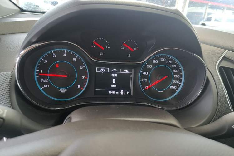 Used Chevrolet Cruze 2018 320 Automatic Pioneer Sunroof Edition Instrument Cluster