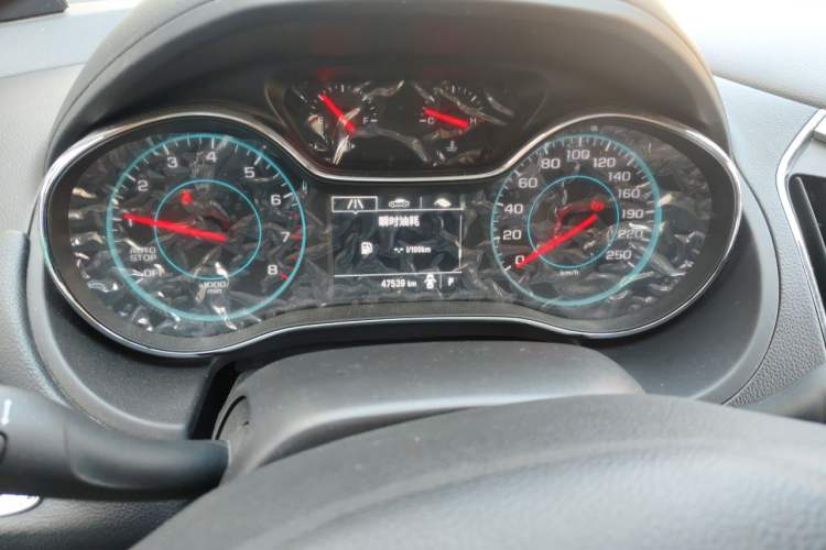 Used Chevrolet Cruze 2018 Redline 320 Automatic Pioneer Edition Instrument Cluster