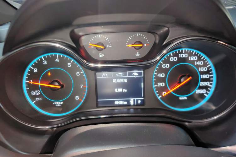 Used Chevrolet Cruze 2018 320 Automatic Pioneer Sunroof Edition Instrument Cluster