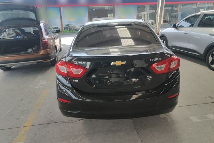 Used Chevrolet Cruze 2018 320 Automatic Pioneer Sunroof Edition Rear