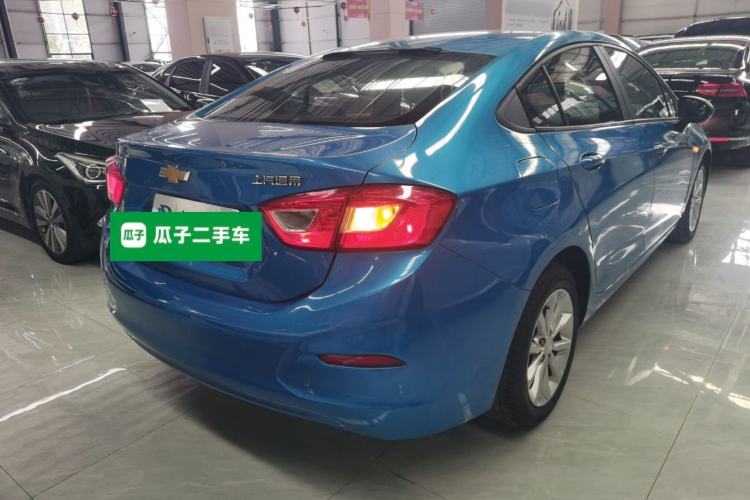 Used Chevrolet Cruze 2018 320 Automatic Pioneer Sunroof Edition Rear Right 45 Deg