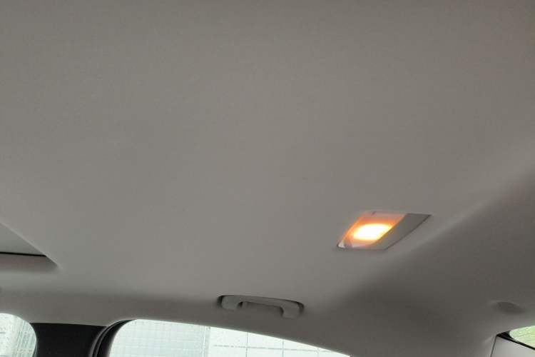 Used Chevrolet Cruze 2018 Revised 320 Automatic Xuanfeng Urban Edition Headliner