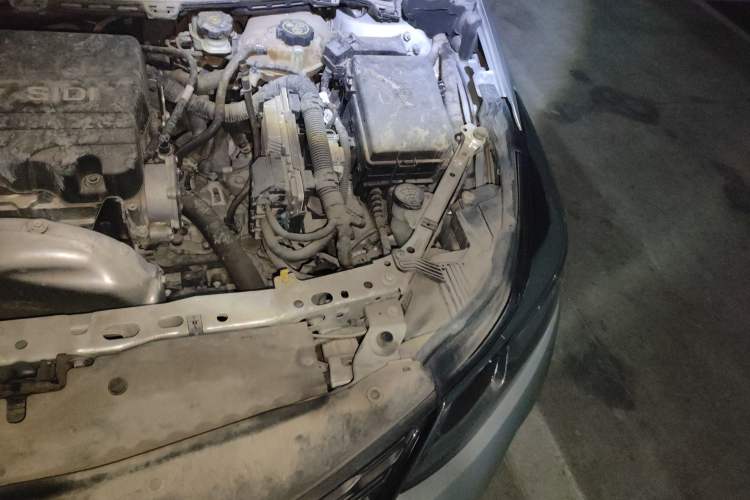 Used Chevrolet Cruze 2018 Redline 320 Automatic Pioneer Edition Engine Bay Left