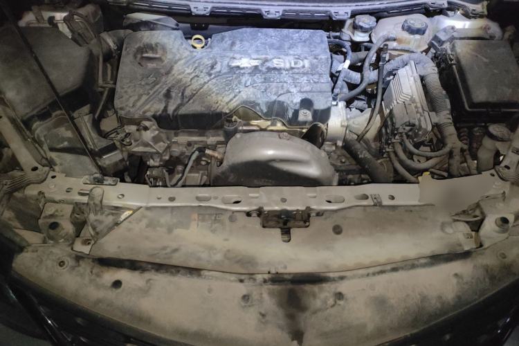 Used Chevrolet Cruze 2018 Redline 320 Automatic Pioneer Edition Engine Bay