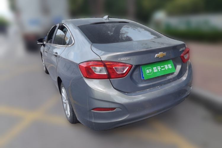 Used Chevrolet Cruze 2018 320 Manual Pioneer Edition Rear Left 45 Deg