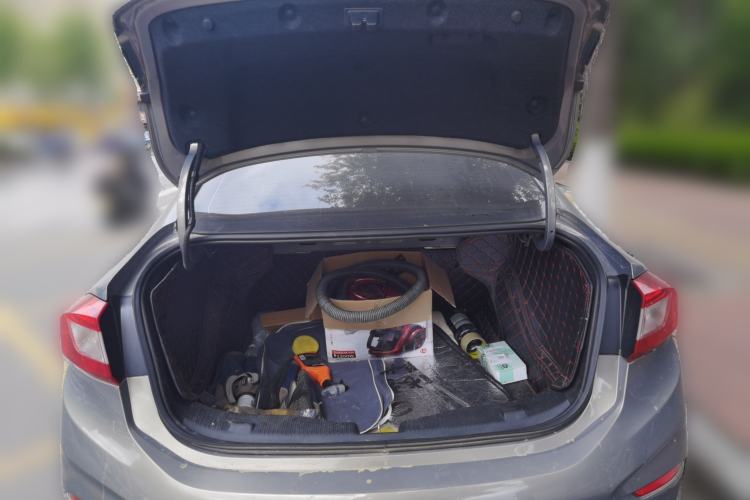 Used Chevrolet Cruze 2018 320 Manual Pioneer Edition Trunk