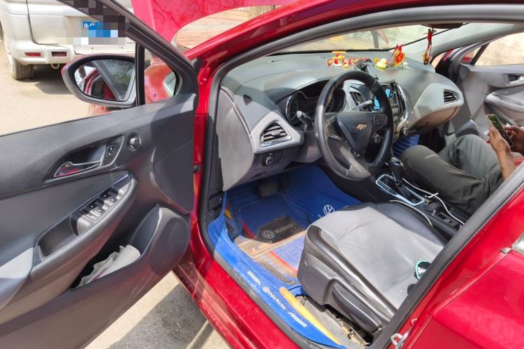 Used Chevrolet Cruze 2018 320 Automatic Xuanfeng Urban Edition Driver Seat