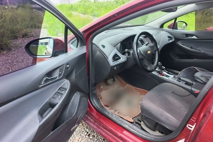 Used Chevrolet Cruze 2018 Revised Version 320 Automatic Pioneer Edition Driver Seat