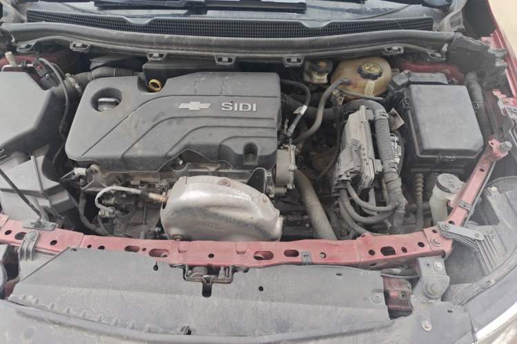 Used Chevrolet Cruze 2018 320 Automatic Pioneer Sunroof Edition Engine Bay