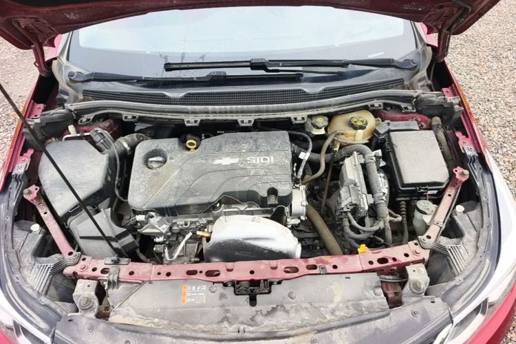 Used Chevrolet Cruze 2018 Revised Version 320 Automatic Pioneer Edition Engine Bay