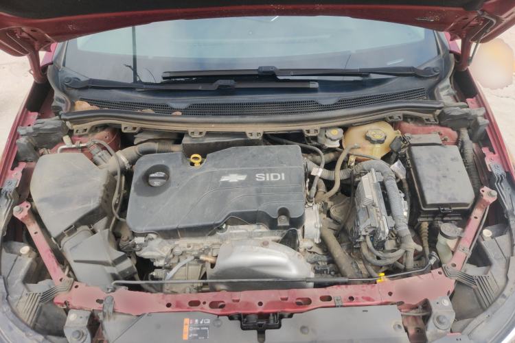 Used Chevrolet Cruze 2018 320 Automatic Pioneer Sunroof Edition Engine Bay