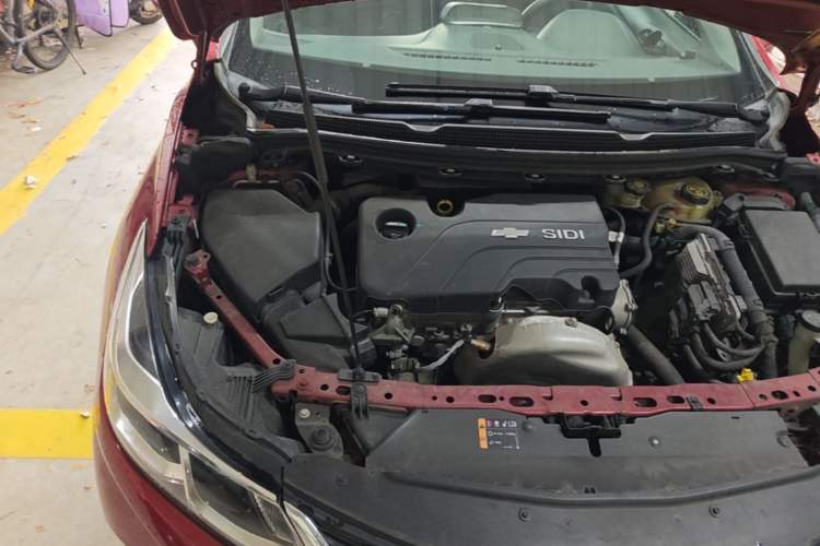 Used Chevrolet Cruze 2018 320 Automatic Pioneer Sunroof Edition Engine Bay Right