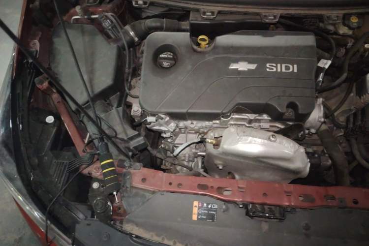 Used Chevrolet Cruze 2018 320 Automatic Pioneer Sunroof Edition Engine Bay Right