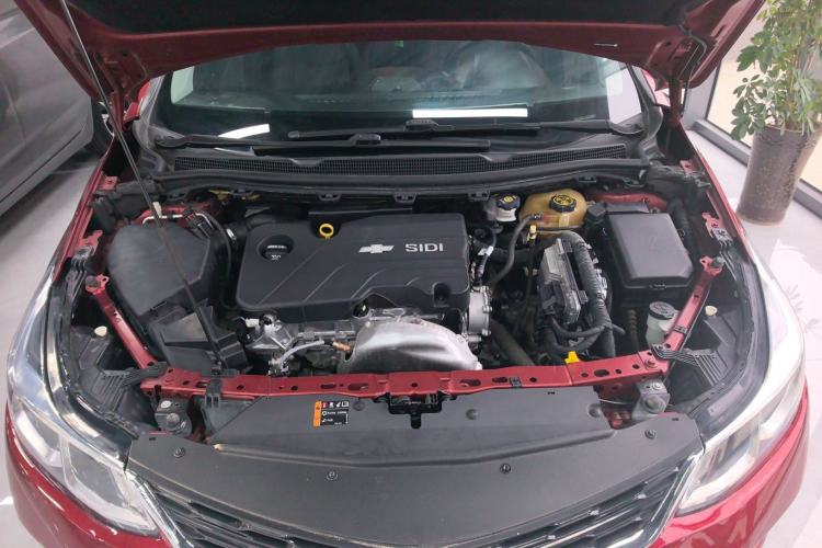Used Chevrolet Cruze 2018 320 Automatic Xuanfeng Urban Edition Engine Bay
