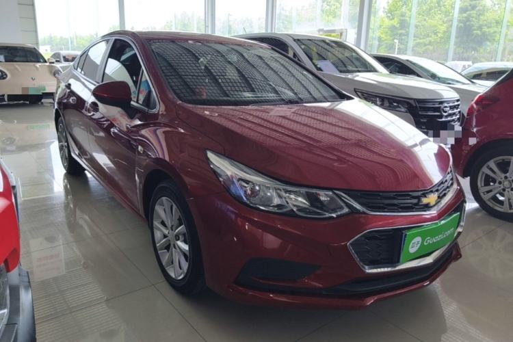 Used Chevrolet Cruze 2018 320 Automatic Pioneer Sunroof Edition Exterior 1