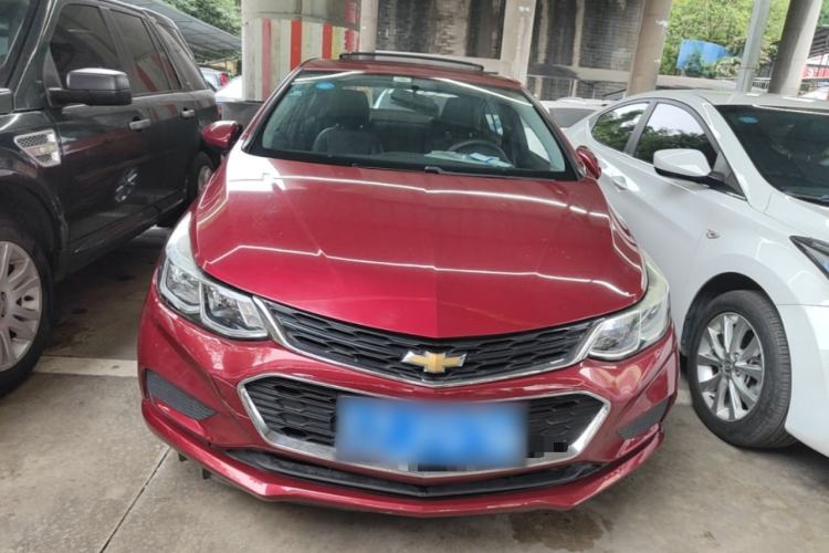 Used Chevrolet Cruze 2018 320 Automatic Pioneer Sunroof Edition Front