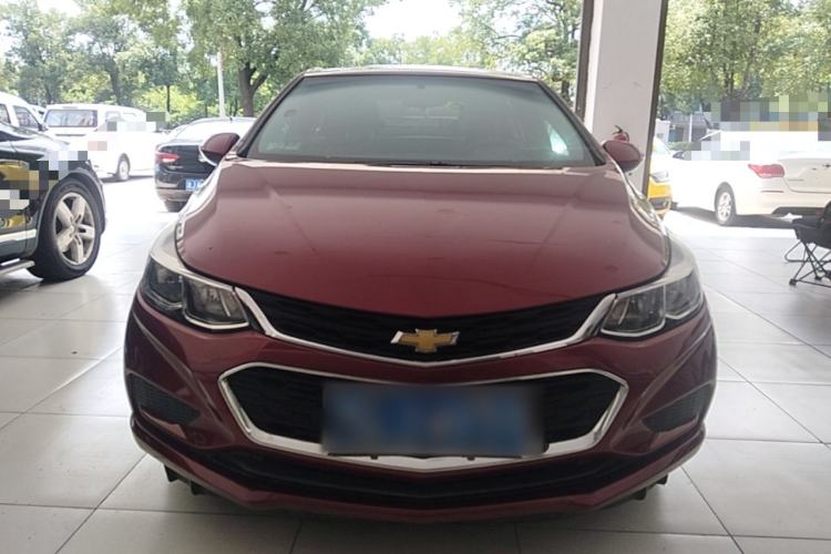 Used Chevrolet Cruze 2018 320 Automatic Pioneer Sunroof Edition Front