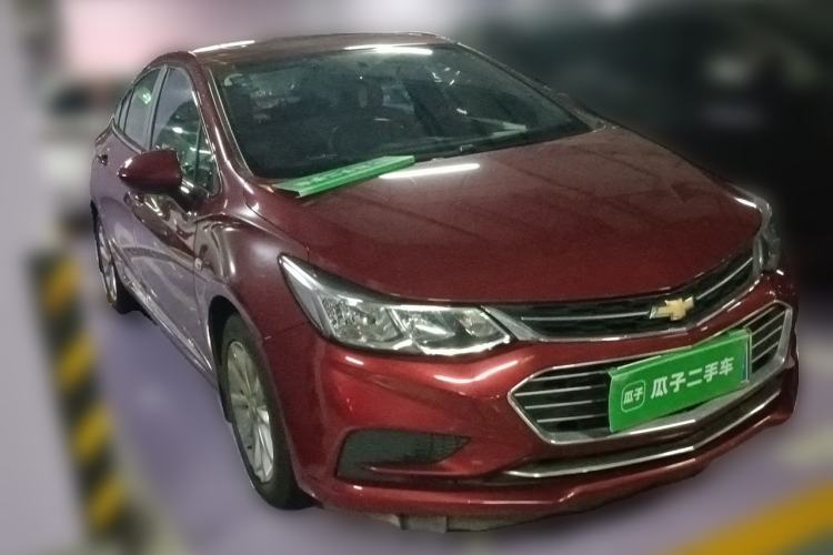 Used Chevrolet Cruze 2018 320 Automatic Pioneer Sunroof Edition Front Right 45 Deg