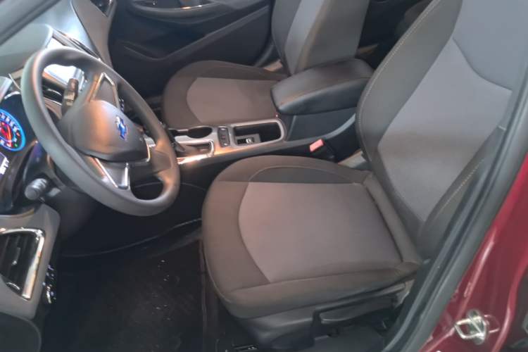 Used Chevrolet Cruze 2018 320 Automatic Pioneer Sunroof Edition Left Front Seat