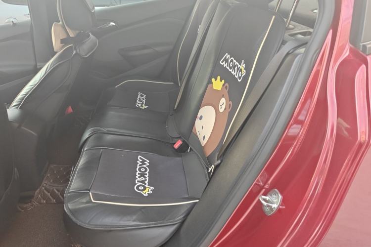 Used Chevrolet Cruze 2018 320 Automatic Pioneer Sunroof Edition Left Rear Seat