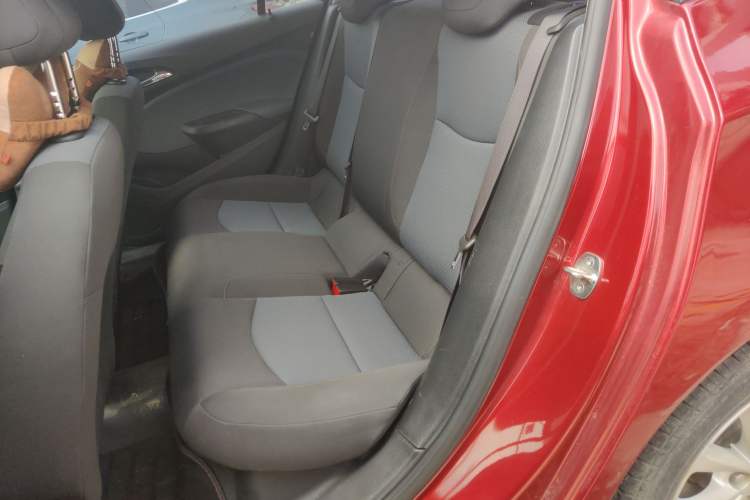 Used Chevrolet Cruze 2018 320 Automatic Pioneer Sunroof Edition Left Rear Seat