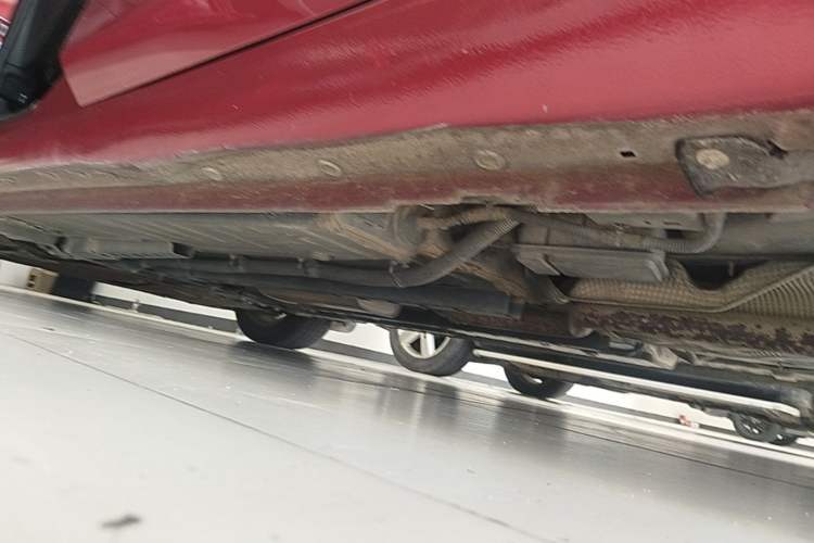 Used Chevrolet Cruze 2018 320 Automatic Pioneer Sunroof Edition Left Side Sill