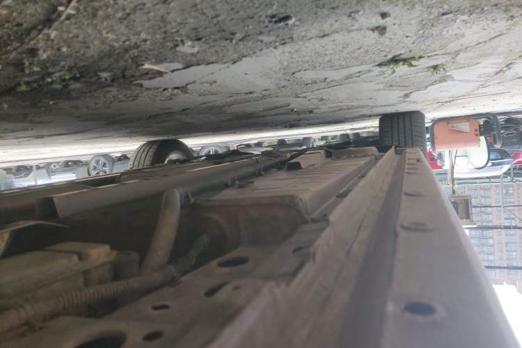 Used Chevrolet Cruze 2018 320 Automatic Pioneer Sunroof Edition Left Side Sill