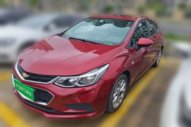 Used Chevrolet Cruze 2018 Hatchback 320 Automatic Pioneer Sunroof Edition