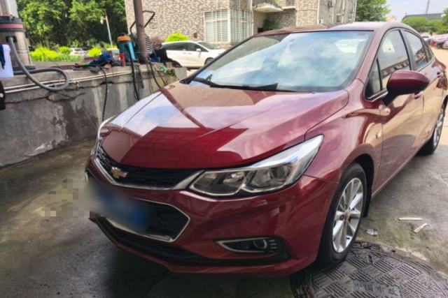 Used Chevrolet Cruze 2018 320 Automatic Pioneer Sunroof Edition