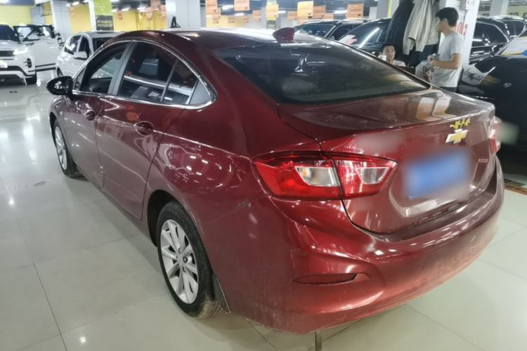 Used Chevrolet Cruze 2018 320 Automatic Pioneer Sunroof Edition Rear Left 45 Deg