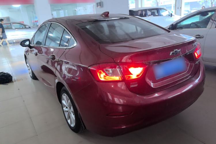 Used Chevrolet Cruze 2018 320 Automatic Pioneer Sunroof Edition Rear Left 45 Deg
