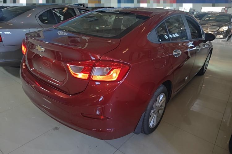 Used Chevrolet Cruze 2018 320 Automatic Pioneer Sunroof Edition Rear Right 45 Deg