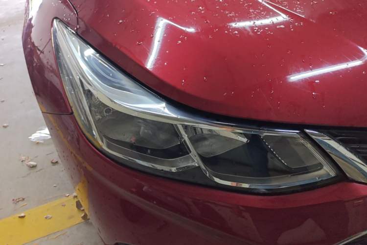 Used Chevrolet Cruze 2018 320 Automatic Pioneer Sunroof Edition Right Front Headlight