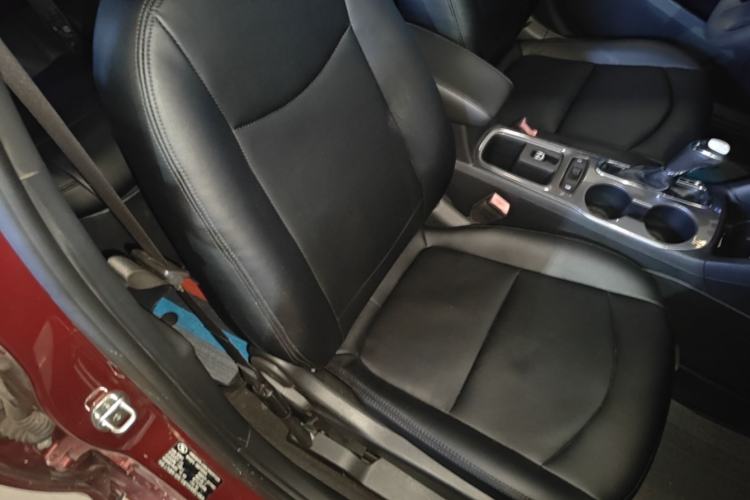 Used Chevrolet Cruze 2018 320 Automatic Pioneer Sunroof Edition Right Front Seat
