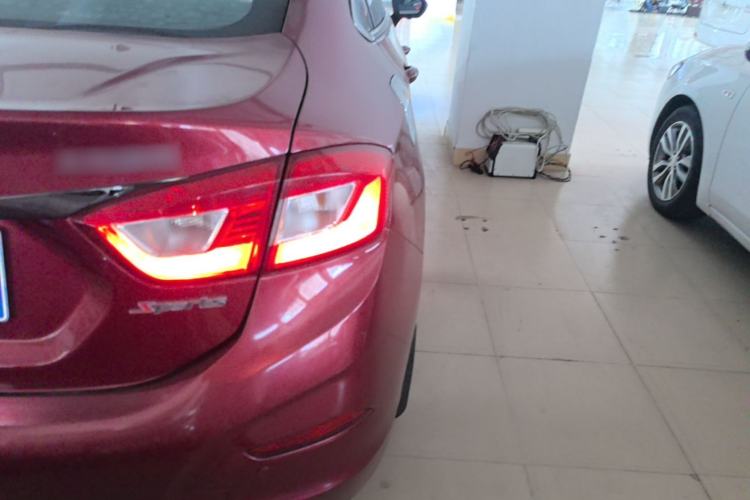 Used Chevrolet Cruze 2018 320 Automatic Pioneer Sunroof Edition Right Rear Taillight