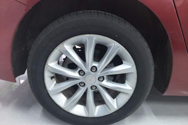 Used Chevrolet Cruze 2018 320 Automatic Xuanfeng Urban Edition Right Rear Wheel Hub