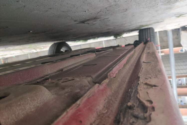 Used Chevrolet Cruze 2018 320 Automatic Pioneer Sunroof Edition Right Side Sill
