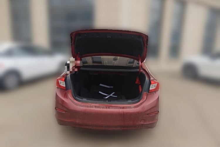 Used Chevrolet Cruze 2018 320 Automatic Pioneer Sunroof Edition Trunk
