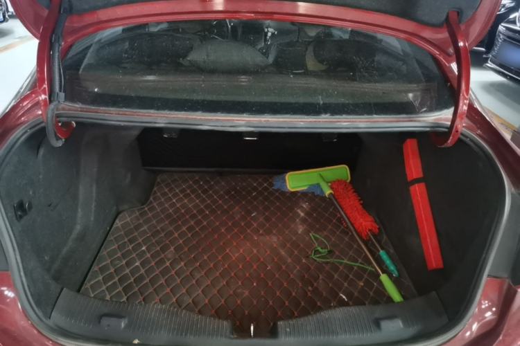 Used Chevrolet Cruze 2018 320 Automatic Pioneer Sunroof Edition Trunk