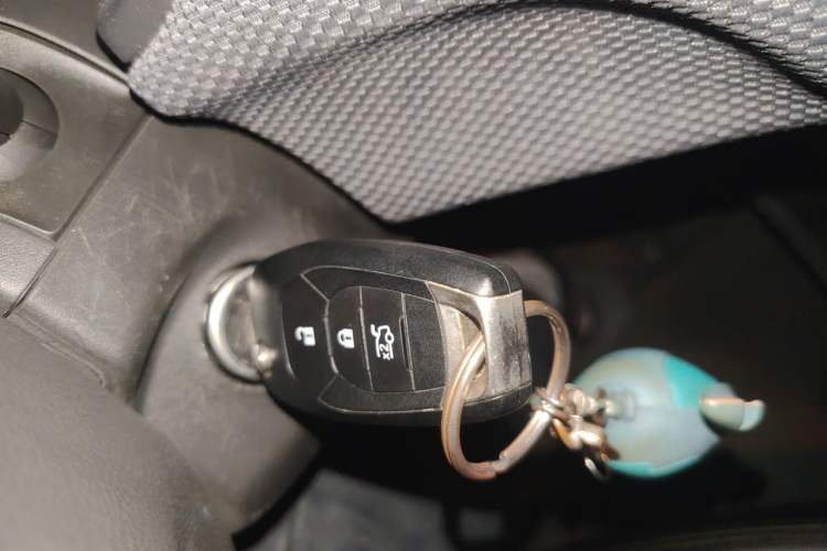 Used Chevrolet Cruze 2018 320 Automatic Pioneer Sunroof Edition Vehicle Key