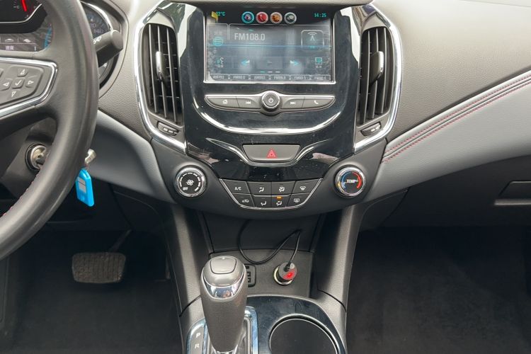 Used Chevrolet Cruze 2018 Redline 320 Automatic Xuanfeng Urban Edition Audio And AC Panel